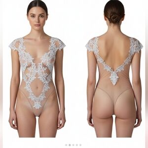 VICTORIA'S SECRET WOMEN'S DRESM ANGELS TEDDY LACE SIZE XS